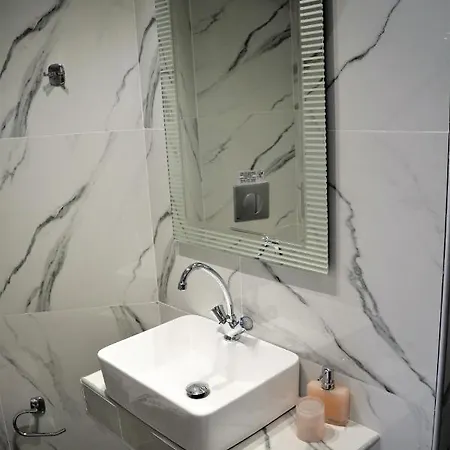 Ioni Apartament Potos