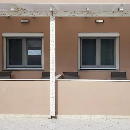 Ioni Διαμέρισμα Ποτός