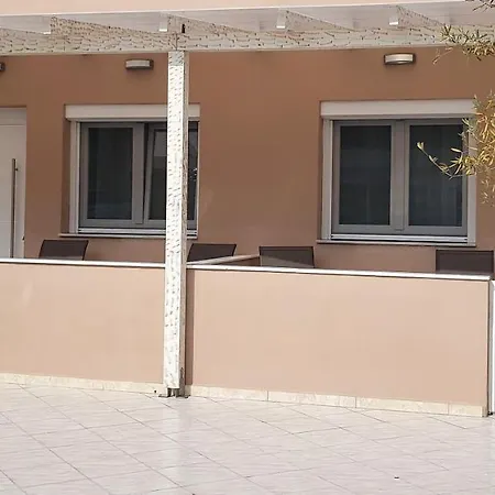 Ioni Διαμέρισμα